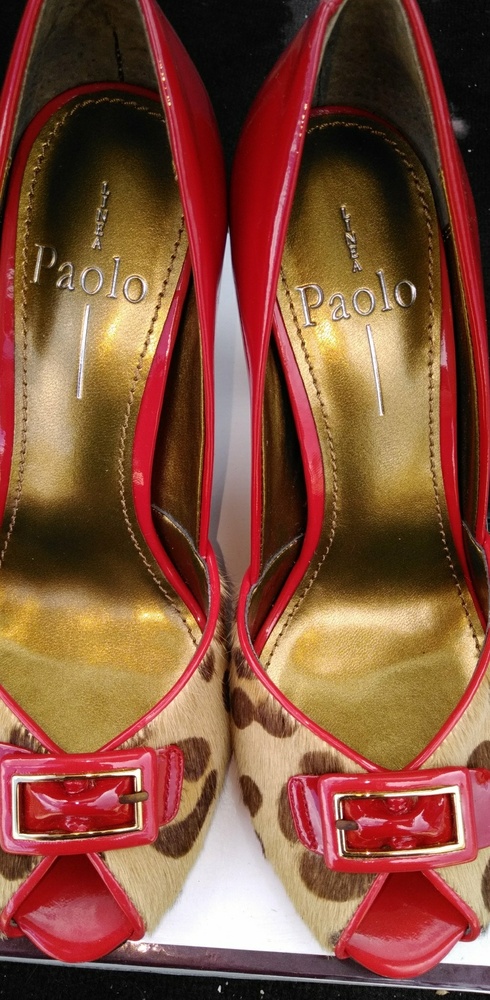 Paolo Pumps